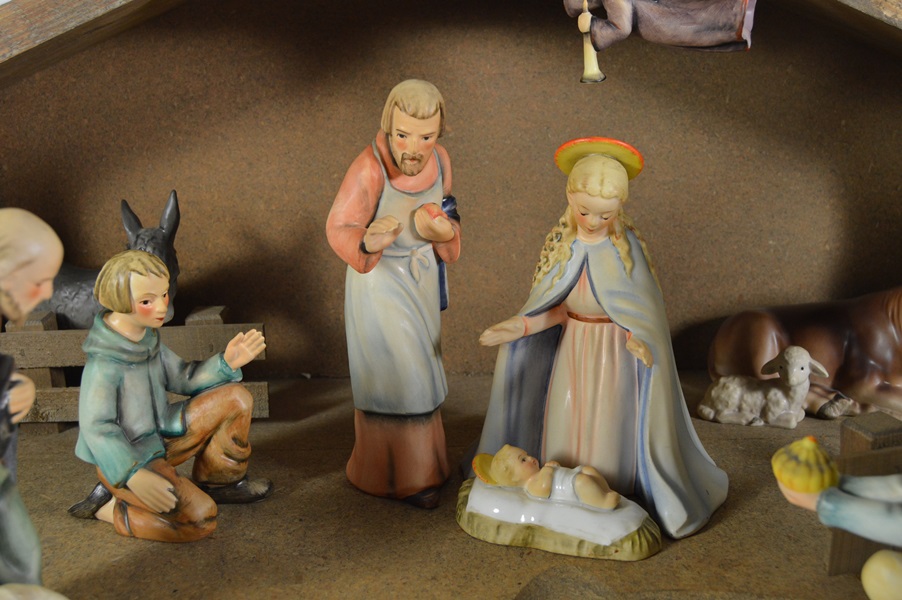 1951 Goebel Nativity Set #214 | EBTH
