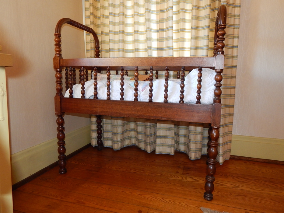 jenny lind doll bed