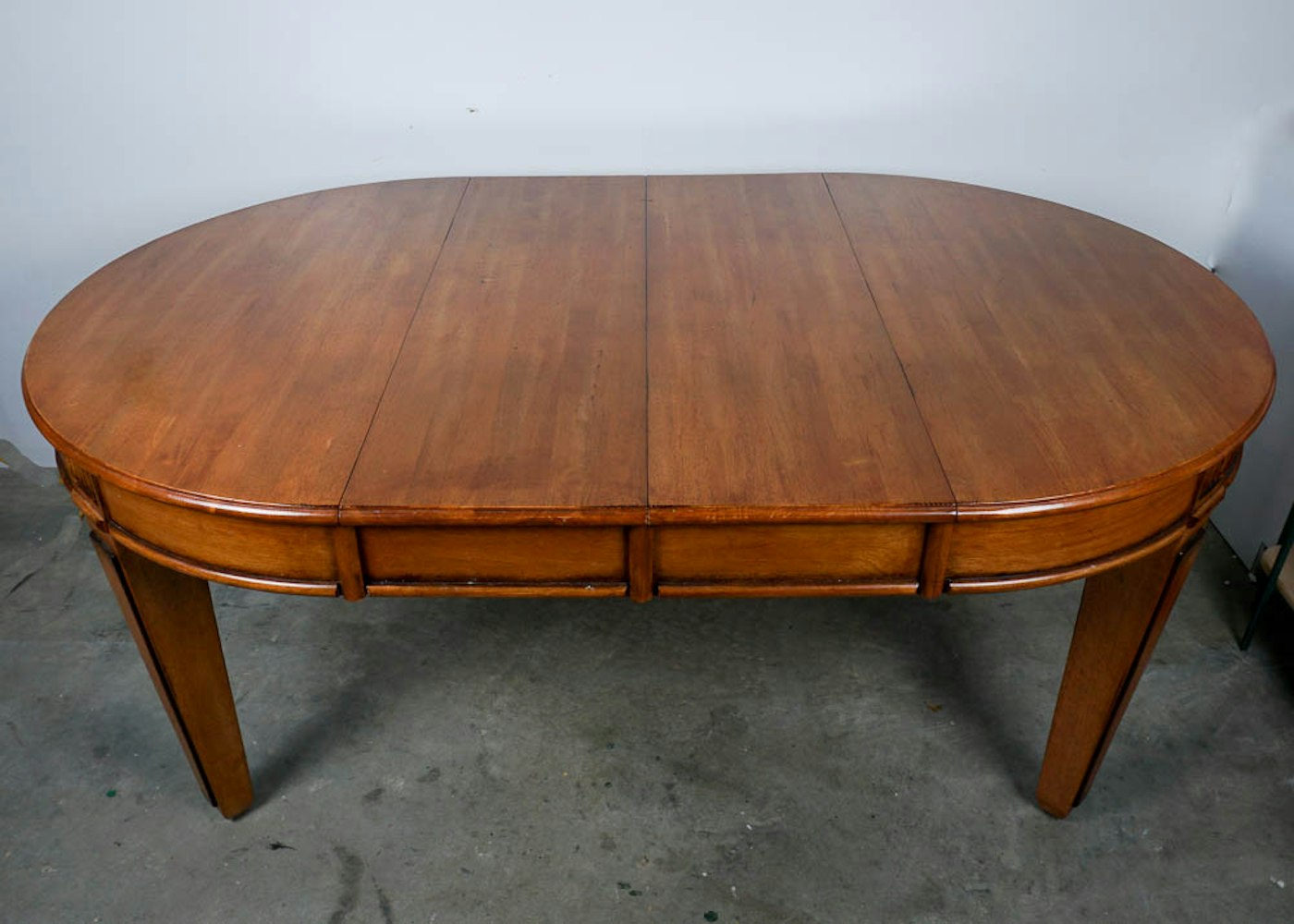 Mahogany Dining Table and Six Chairs | EBTH