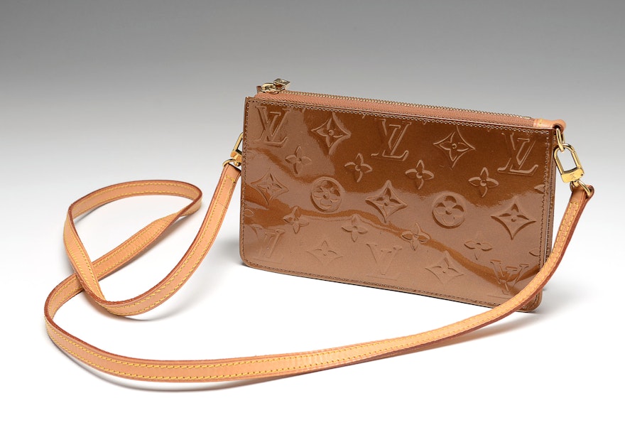 Louis Vuitton Bronze Vernis Signature Monogram Cross Body Bag : EBTH