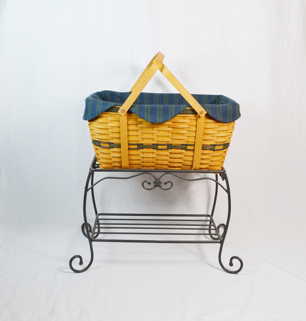 Longaberger 1999 Family Picnic Basket With Wrought Iron Stand EBTH
