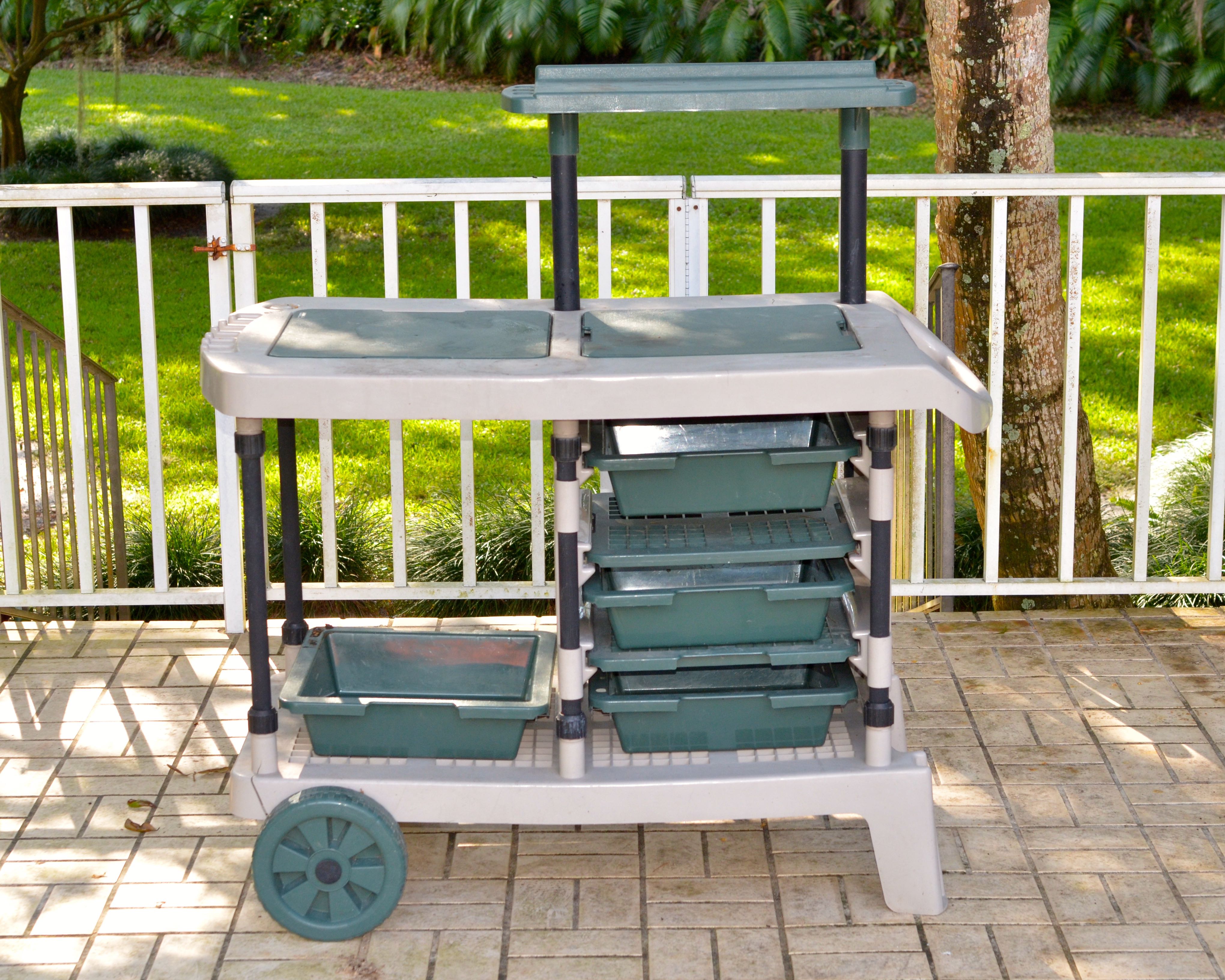 Suncast Garden Cart EBTH