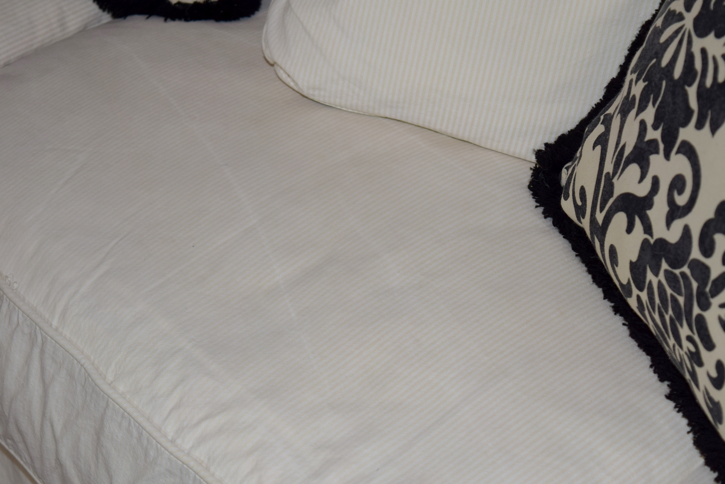 Arhaus 'Baldwin' Slipcovered Sofa EBTH