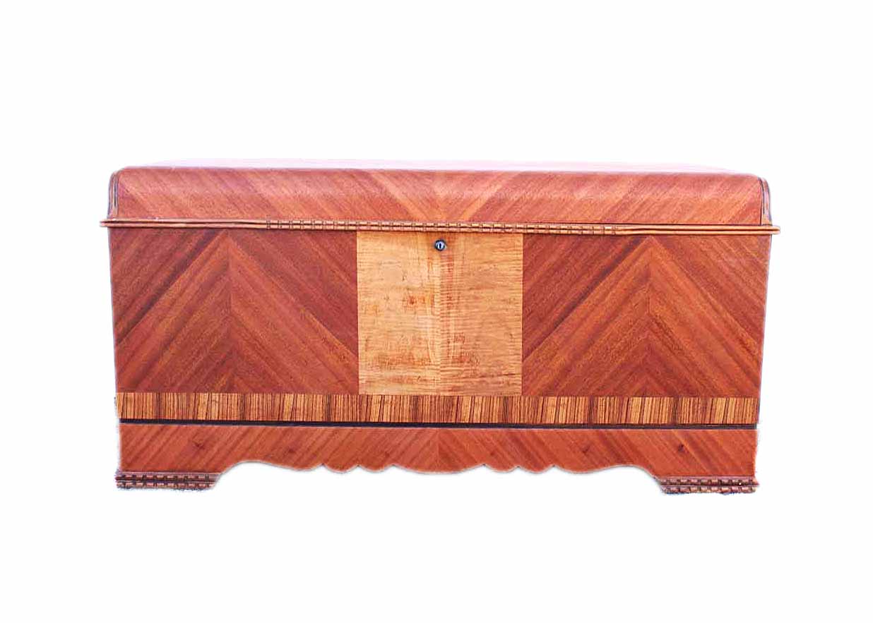 1946 Lane Cedar Chest EBTH