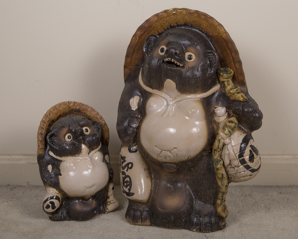 Pair of Tanuki Statues EBTH