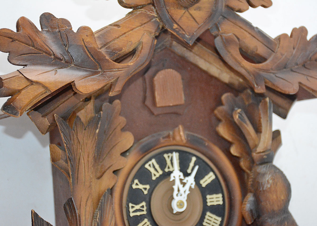 German Black Forest Hunters Cuckoo Clock EBTH