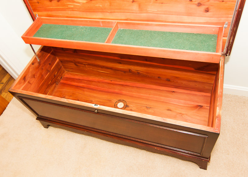 Lane Furniture Cedar Chest EBTH