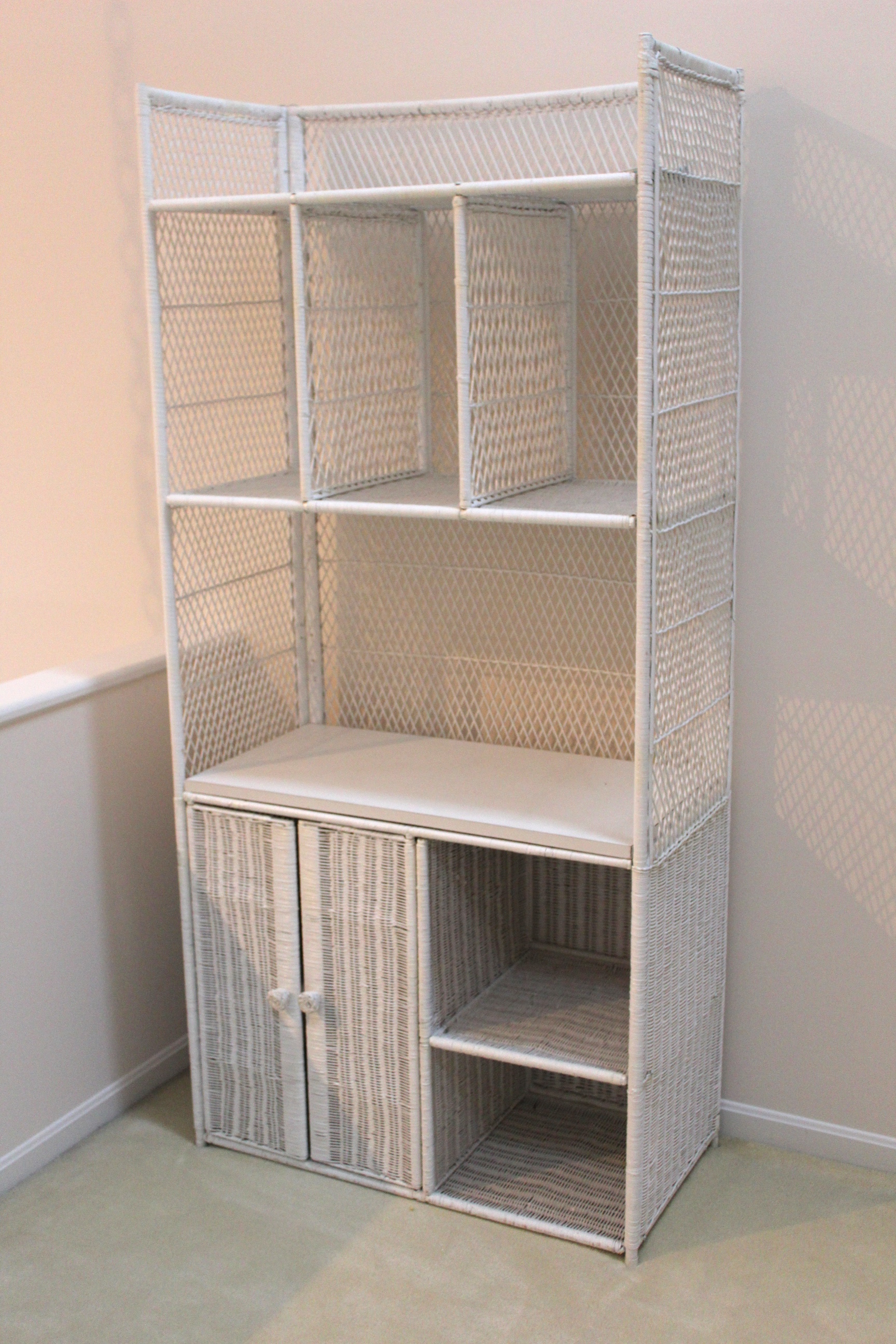 White Wicker Shelf Unit EBTH