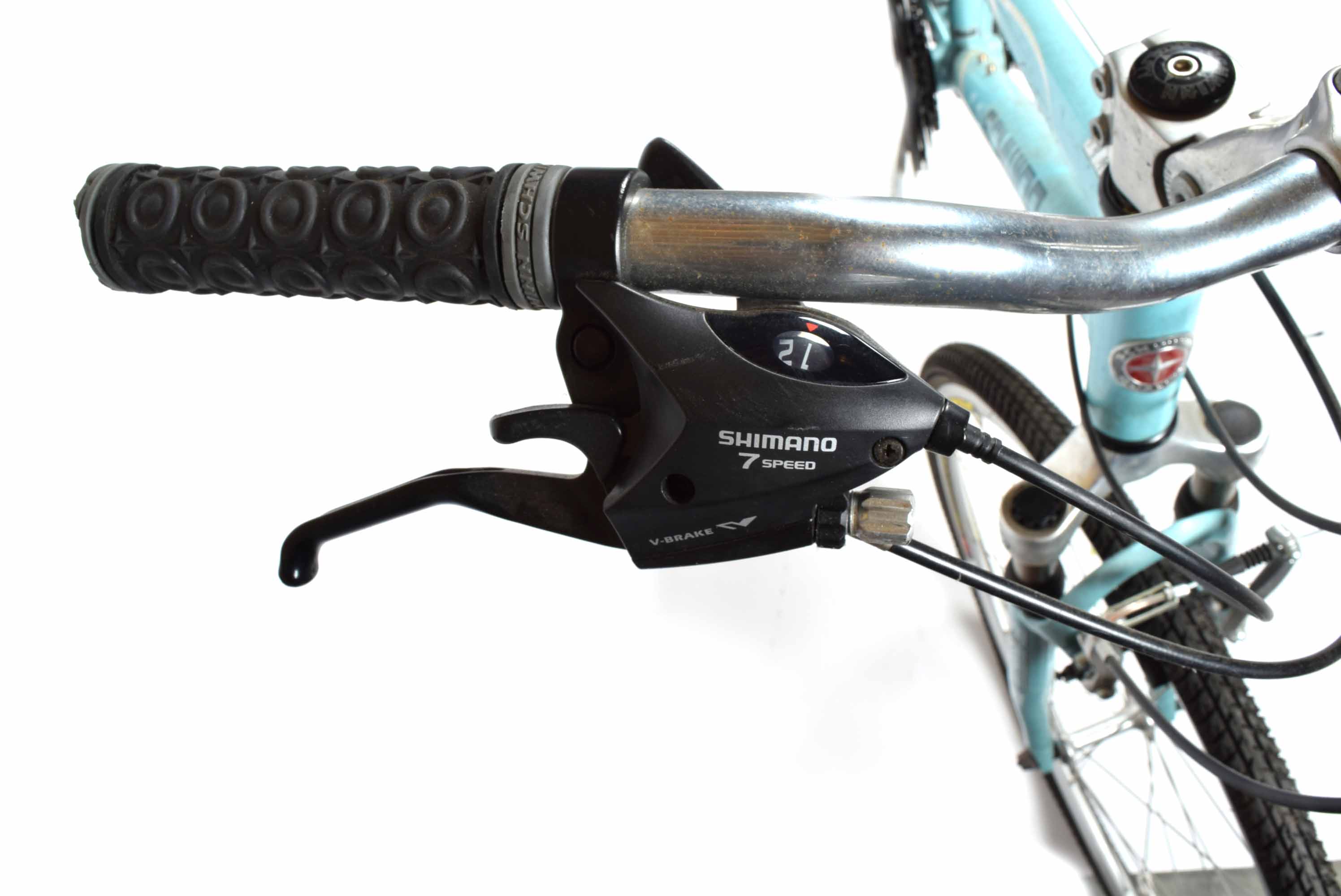 schwinn suntour bike