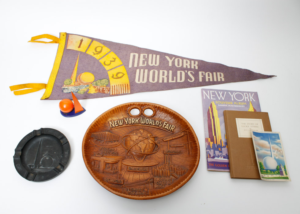 New York World's Fair Memorabilia Collection EBTH