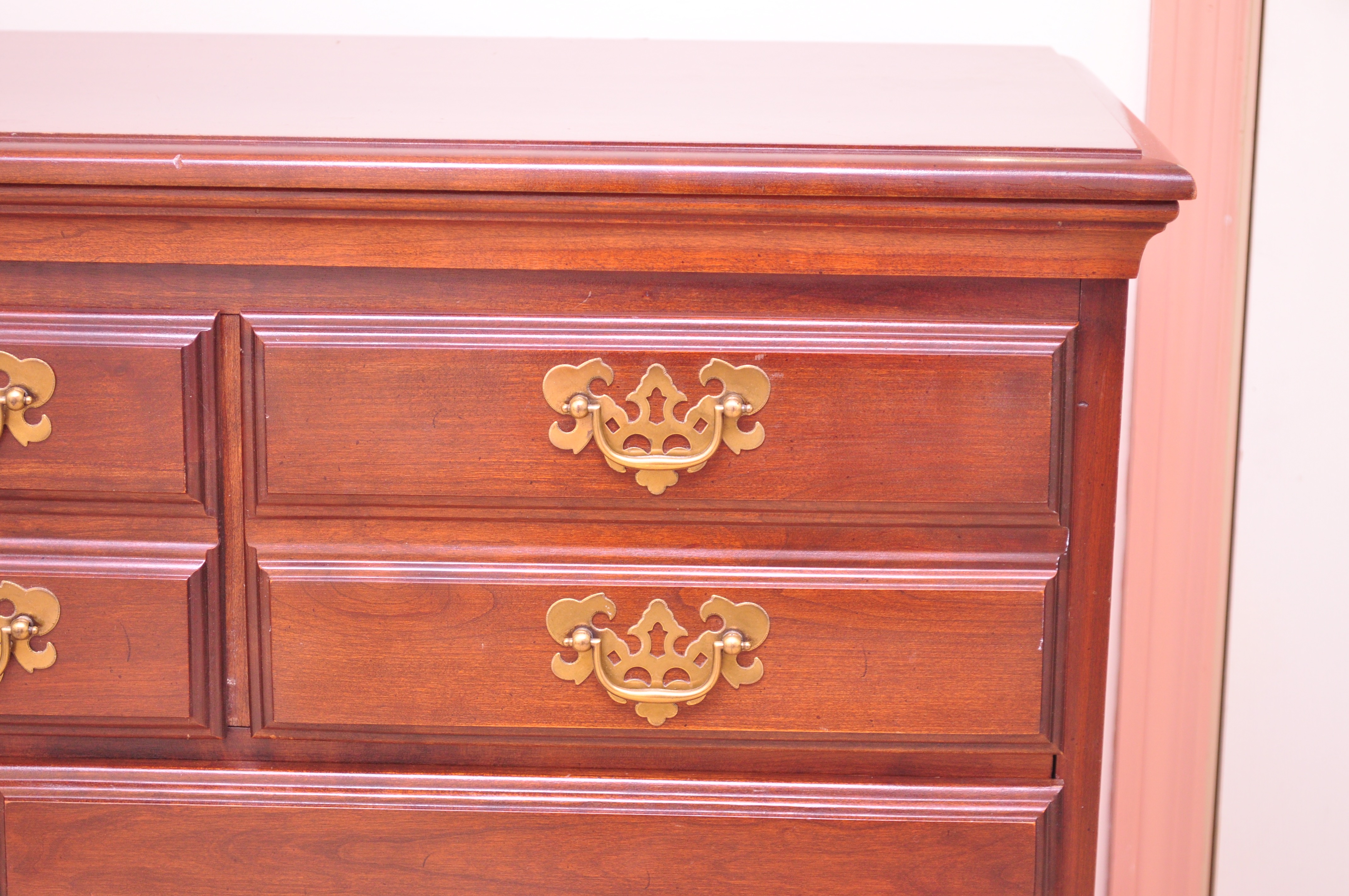 Traditional Style Dresser with Mirror EBTH