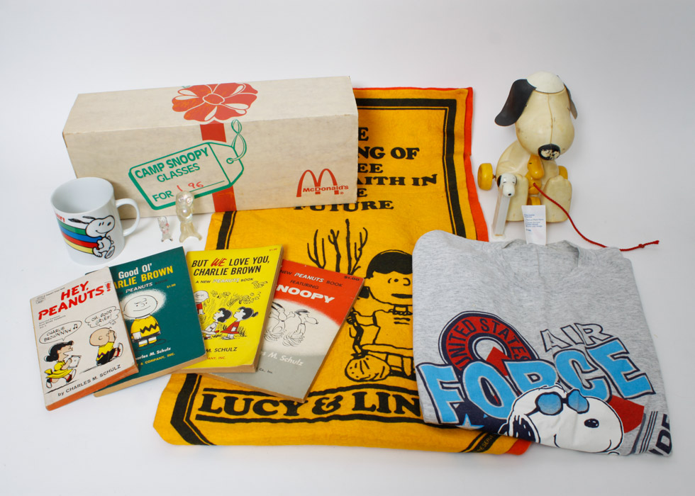 Vintage Snoopy and Peanuts Collectibles EBTH