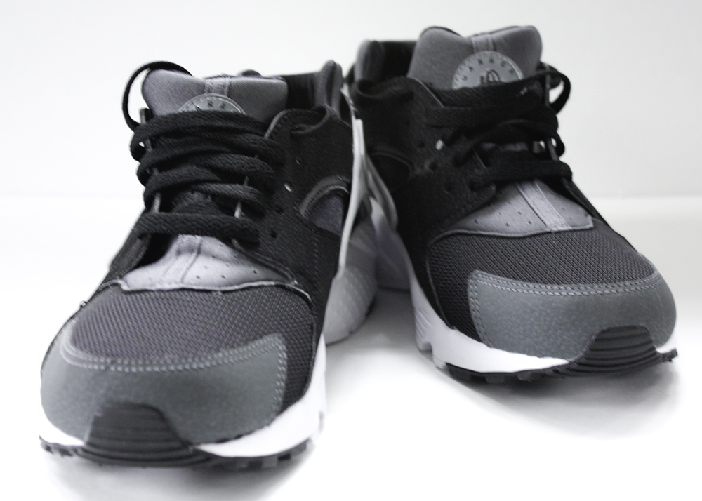 boys nike tennis shoes