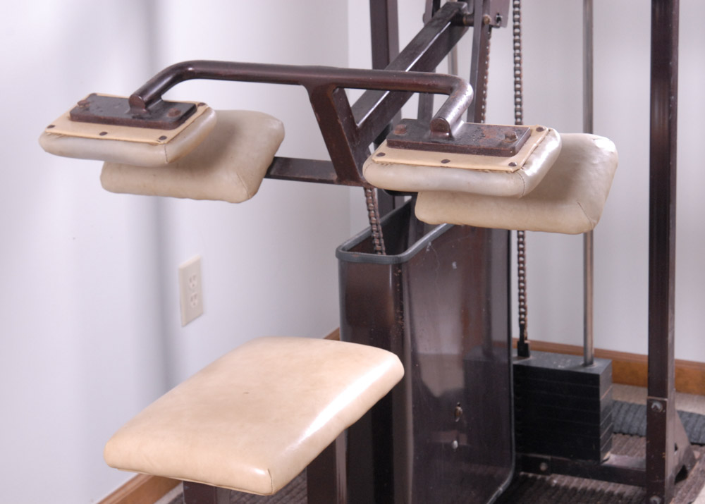 Vintage Nautilus Shrug Machine EBTH