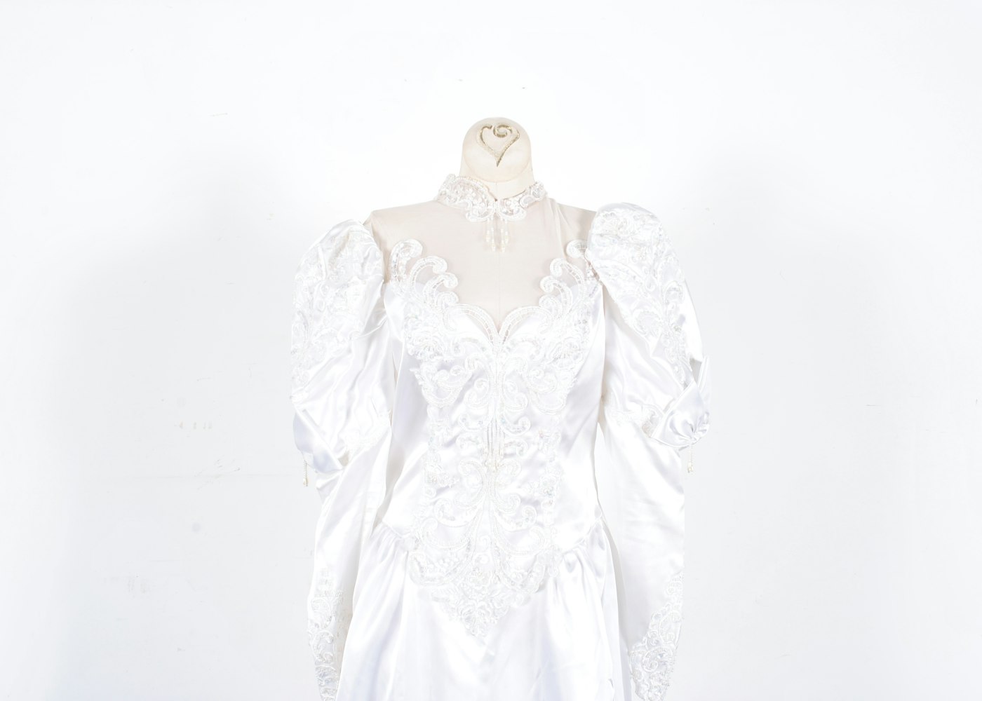 Vintage Wedding Dress EBTH vintage-wedding-dress-ebth