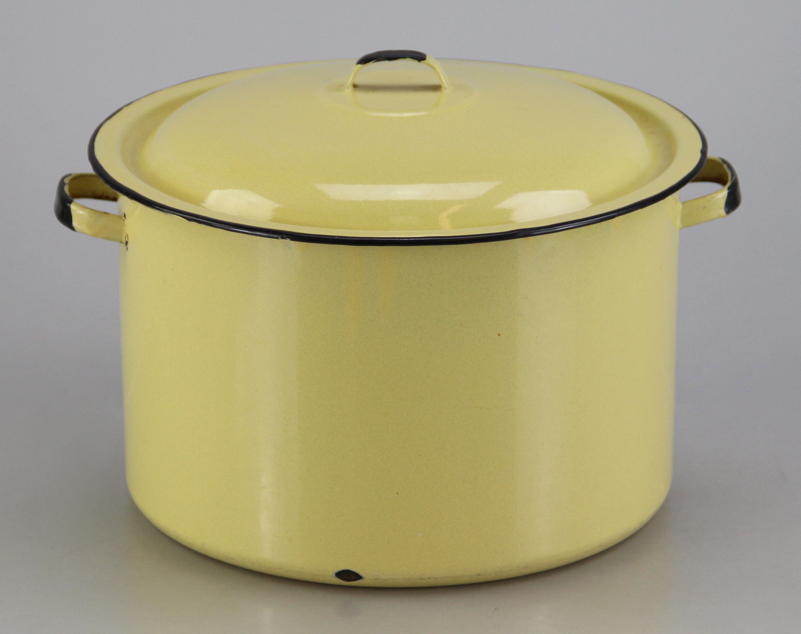 Vintage Yellow Enamelware Cooking Pot with Lid EBTH