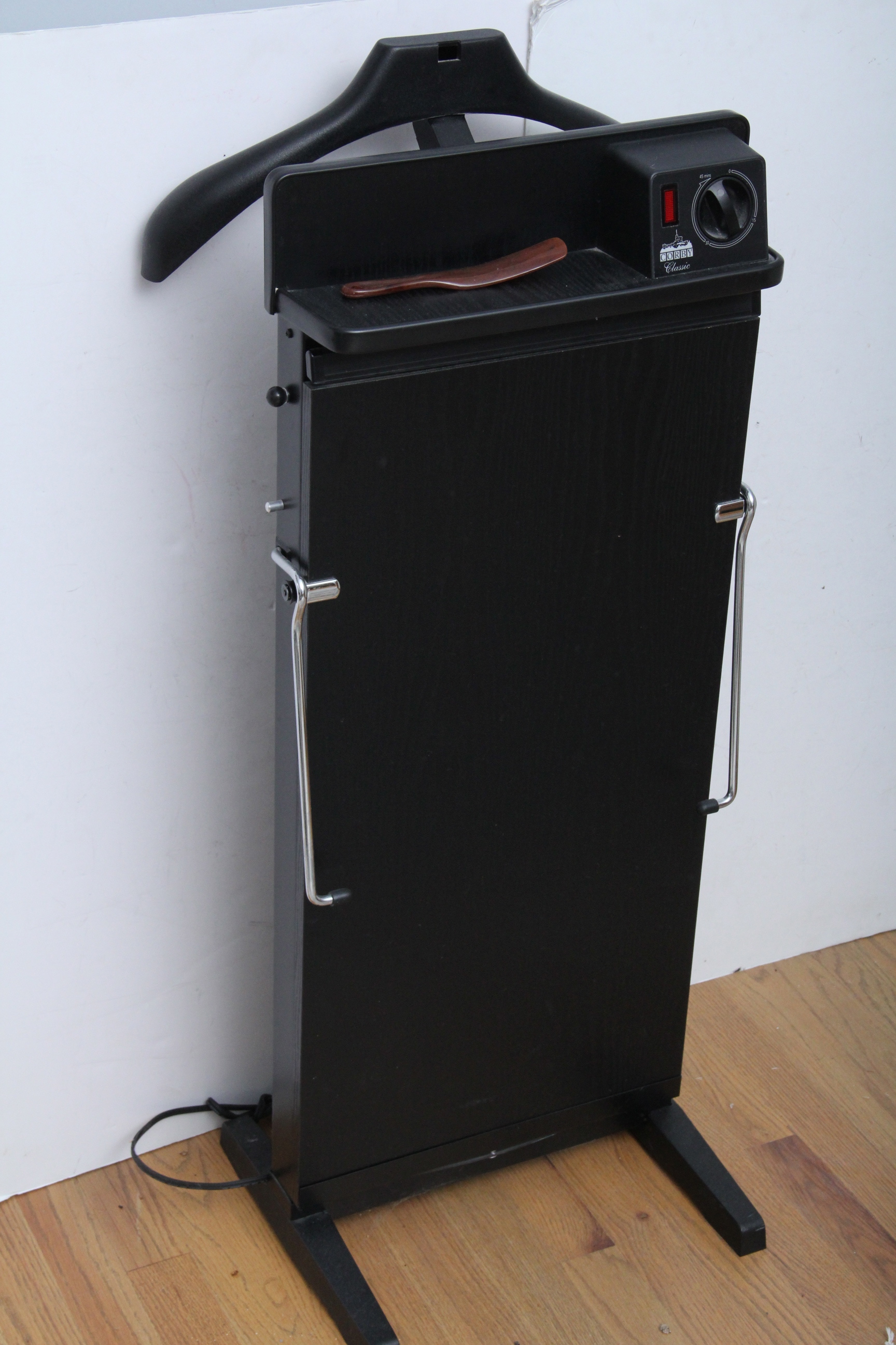 Corby Classic Trouser Press EBTH