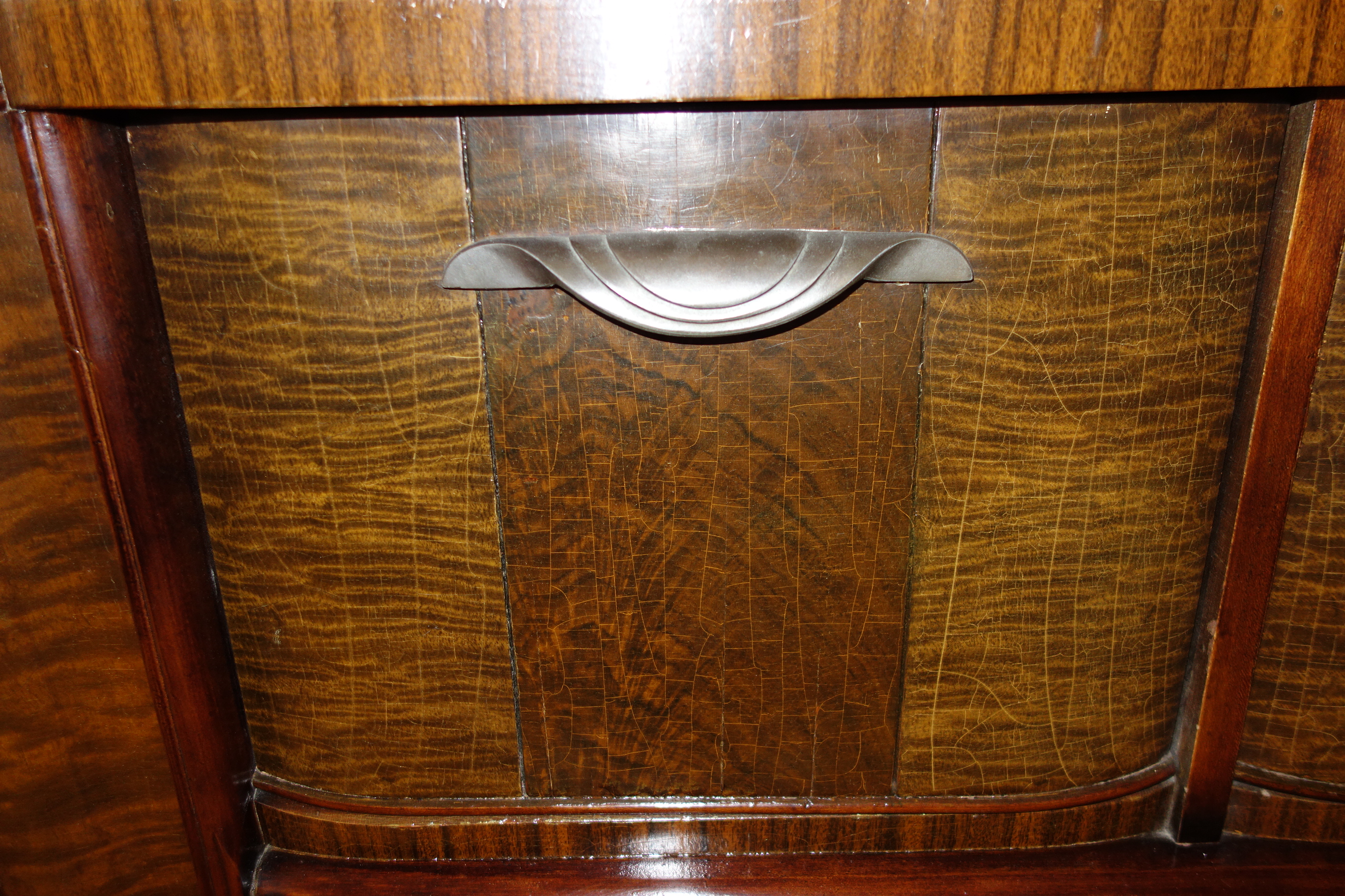 Mid Century Zenith Cobra Radio Phonograph Console EBTH