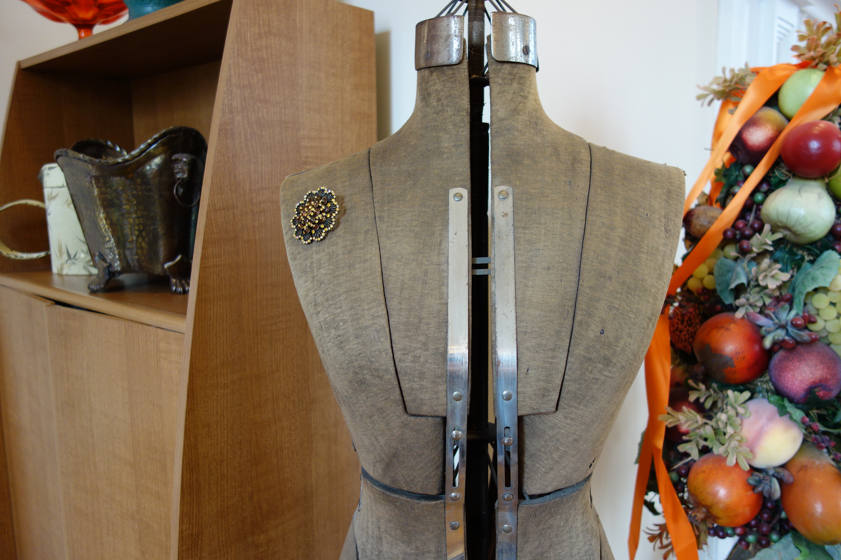 Antique ACME L&M Adjustable Dress Form EBTH