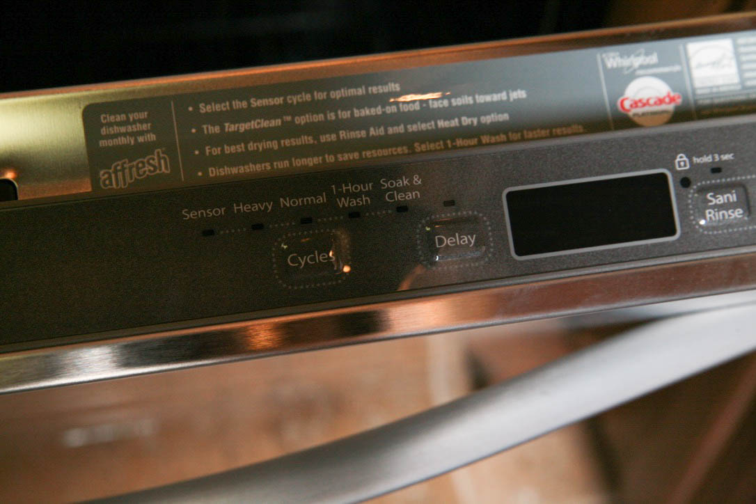 Whirlpool Gold Series Built In Dishwasher EBTH