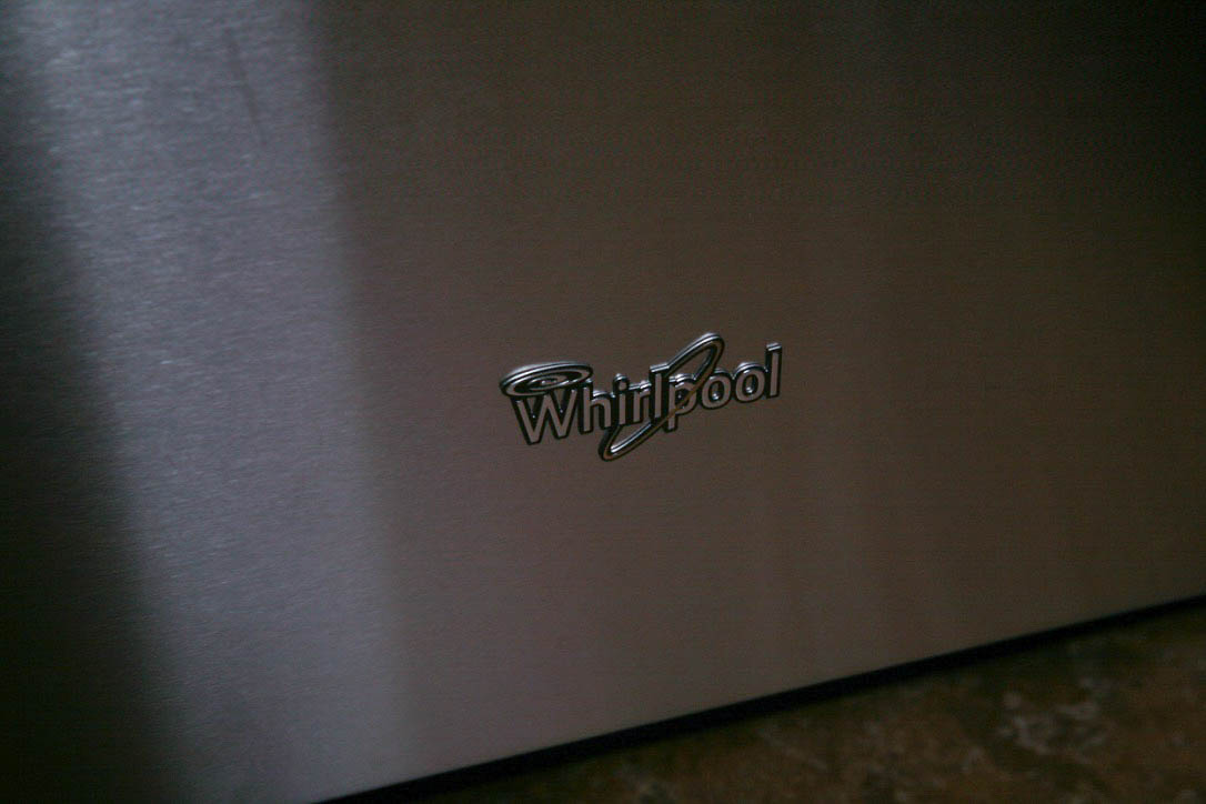 Whirlpool Gold Series Built In Dishwasher EBTH