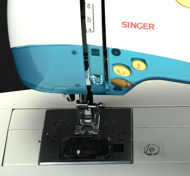 Unused Singer Izek 1500 Computerized Sewing Machine EBTH