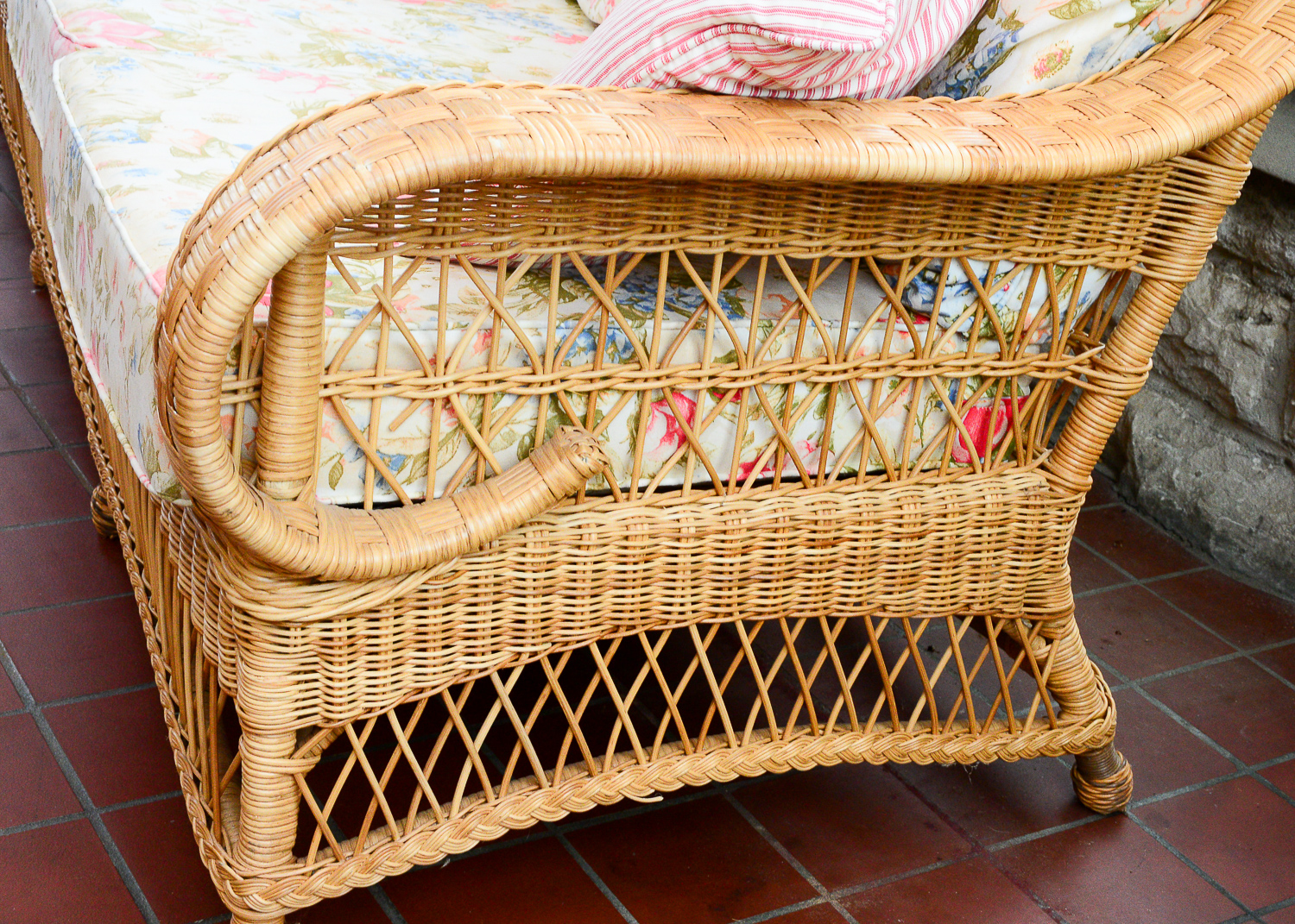 Henry Link Wicker Patio Sofa | EBTH