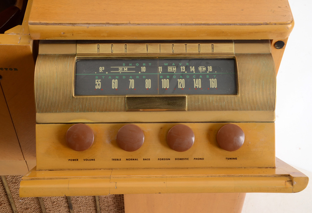 rca victor radio phonograph cabinet