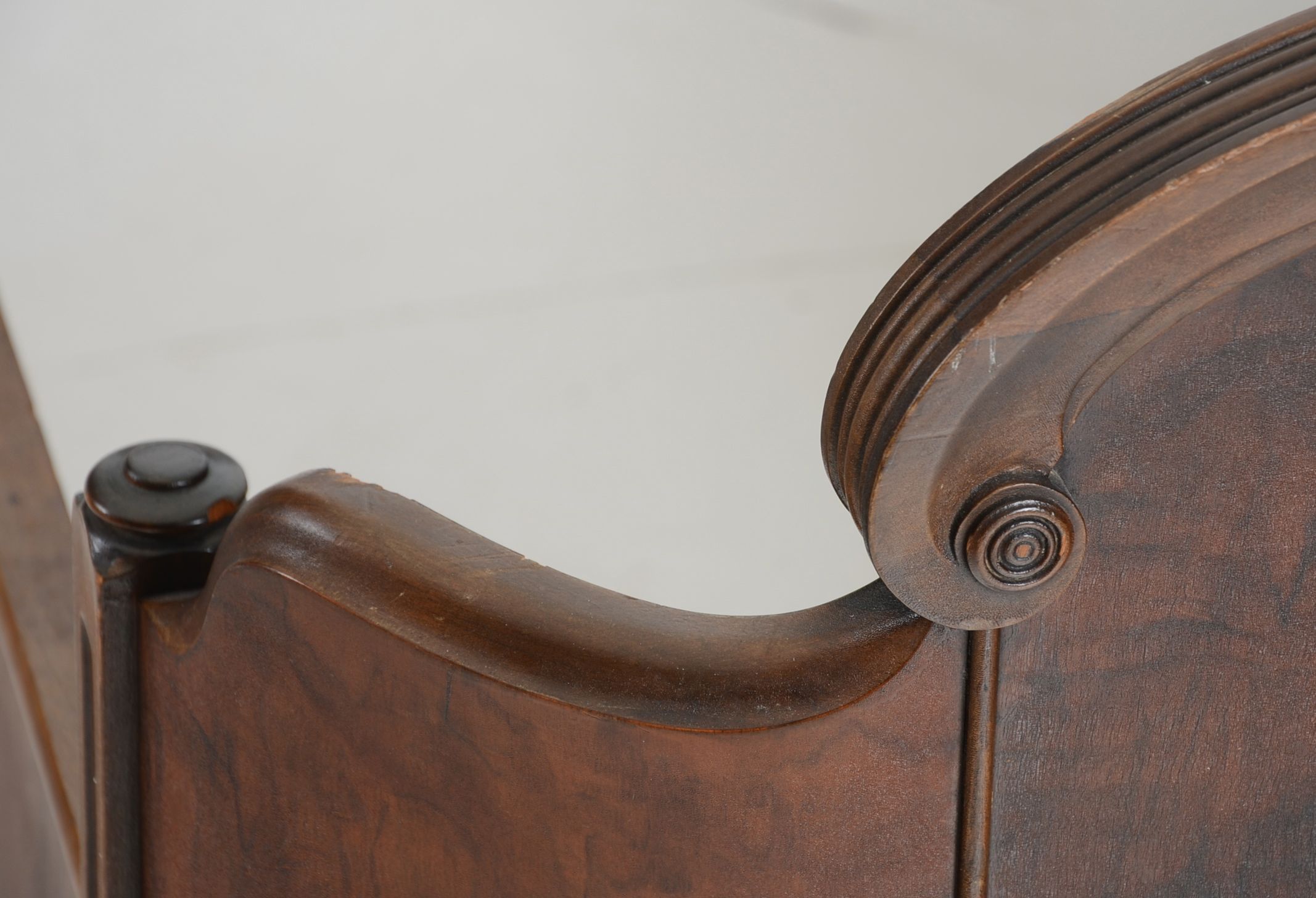 Antique Walnut Twin Bed with Curved Footboard EBTH