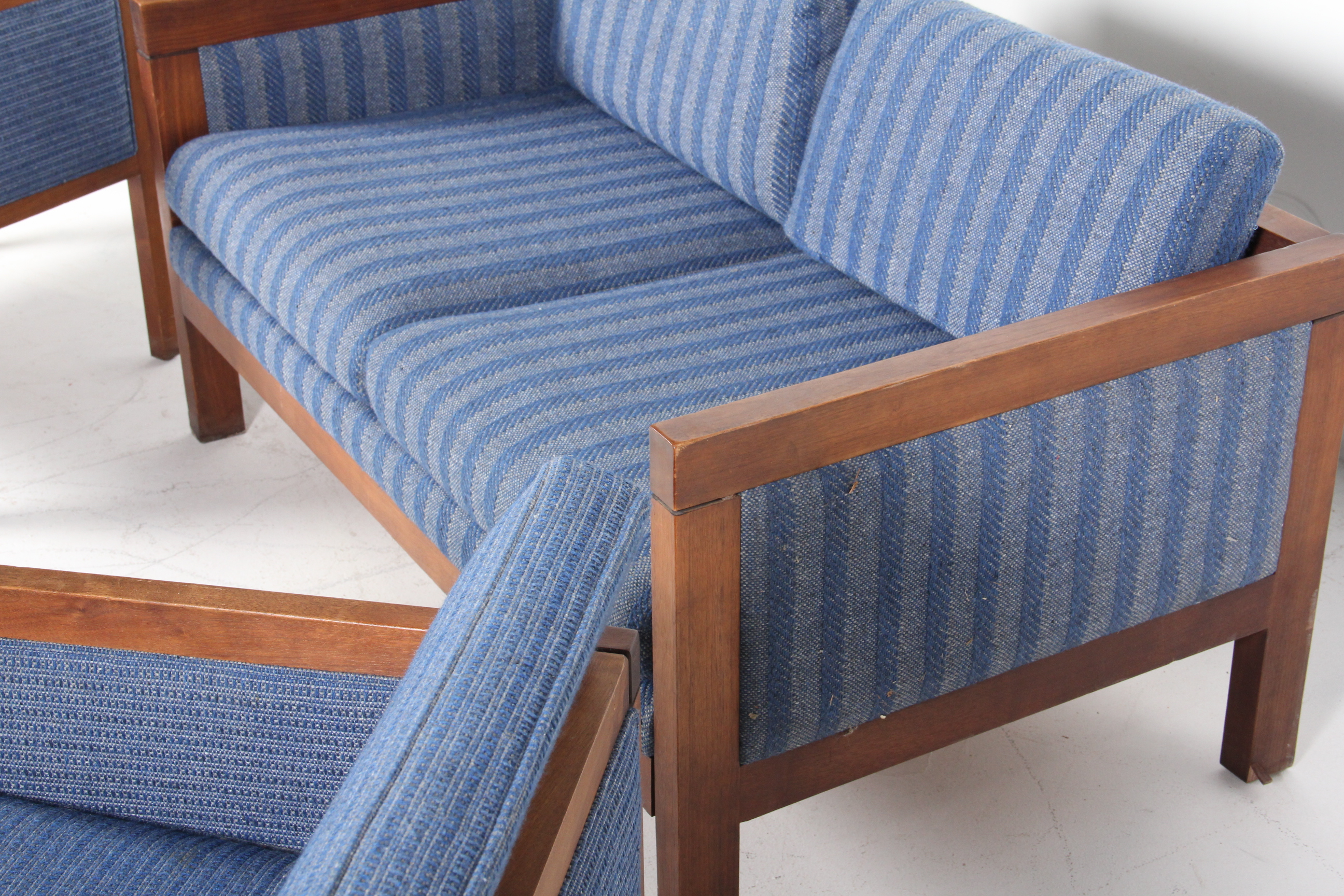 Mid Century Modern Love Seat and Chair Set EBTH