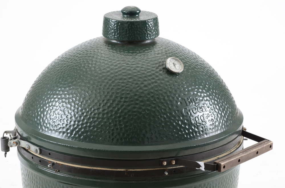 Big Green Egg Ceramic Cooker EBTH