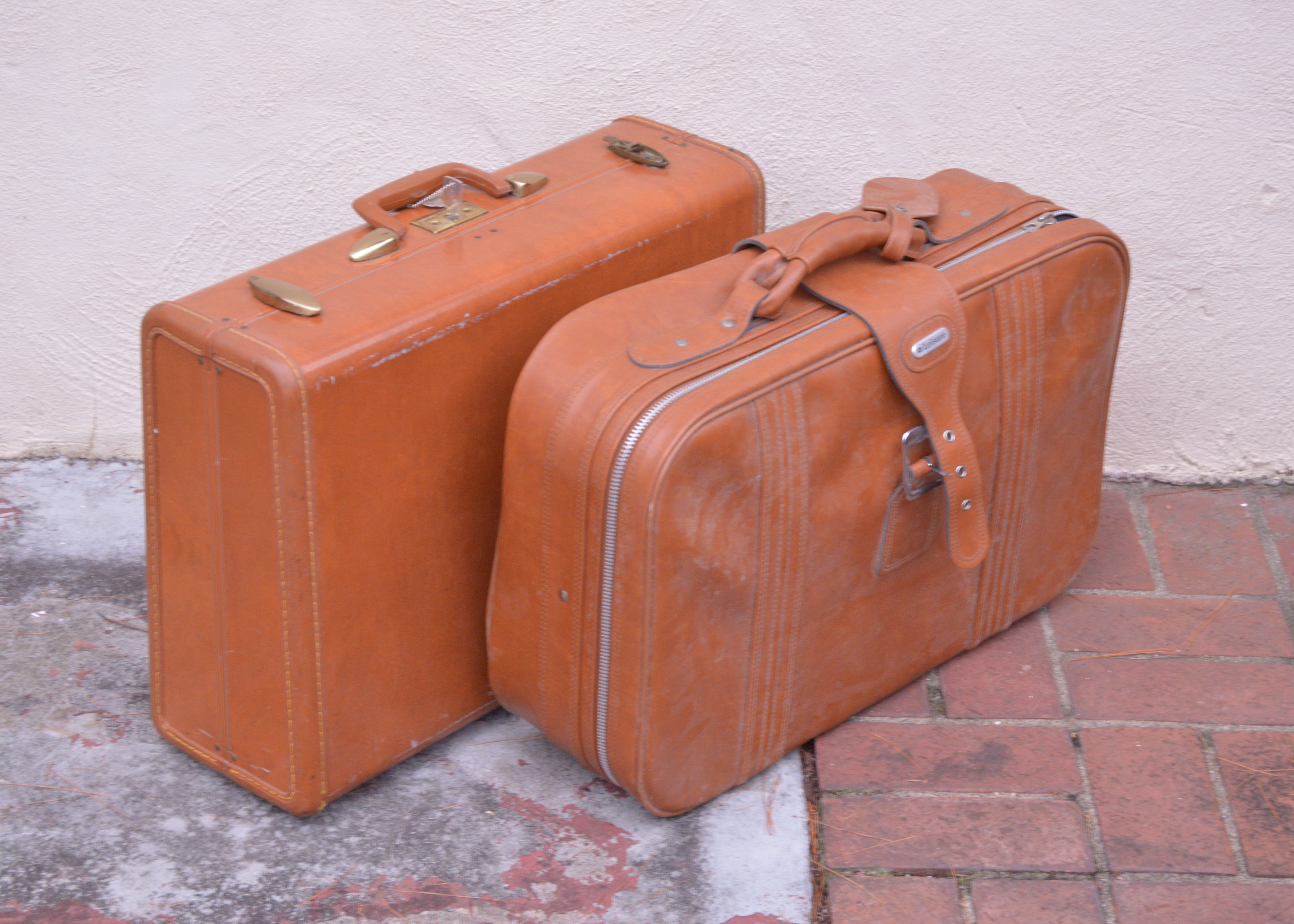 vintage royal traveler luggage