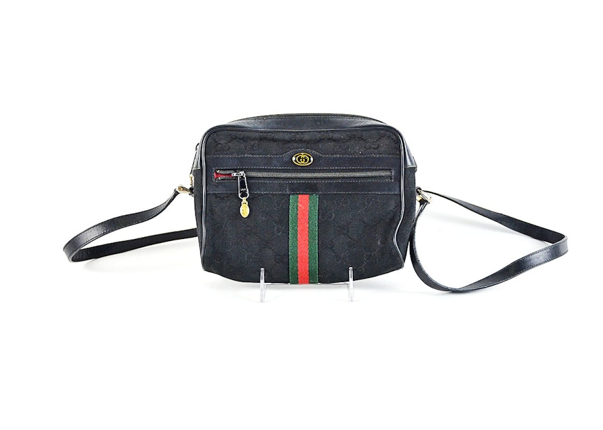 Vintage Gucci Accessory Collection cross body bag green and red 1980s