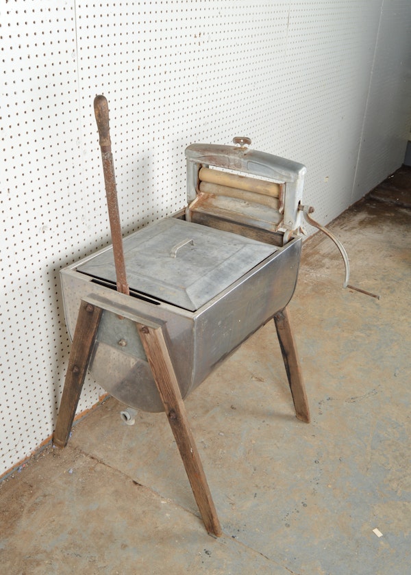 James Hand Washing Machine EBTH