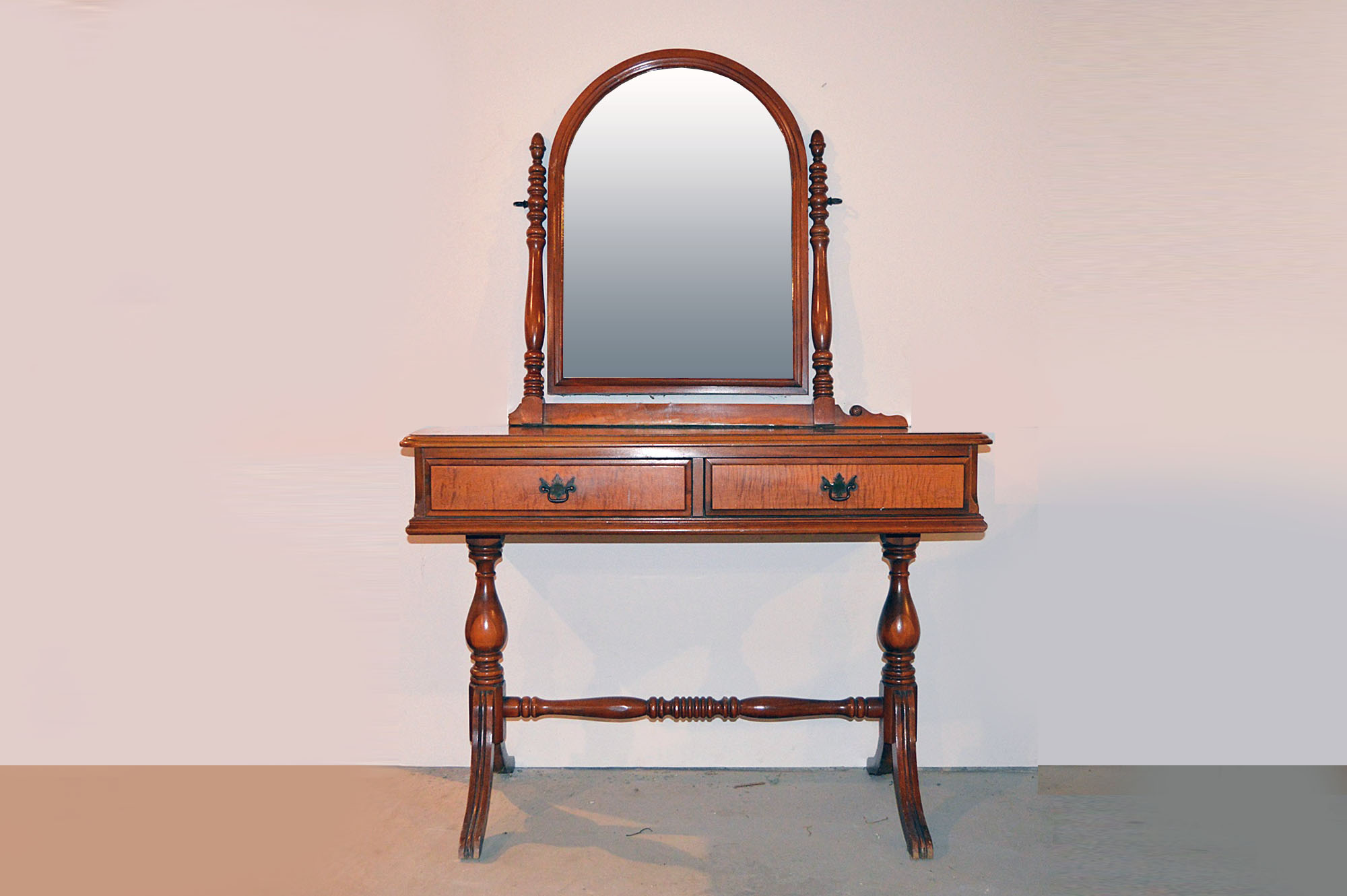 Vintage Duncan Phyfe Maple Dressing Table With Mirror Ebth