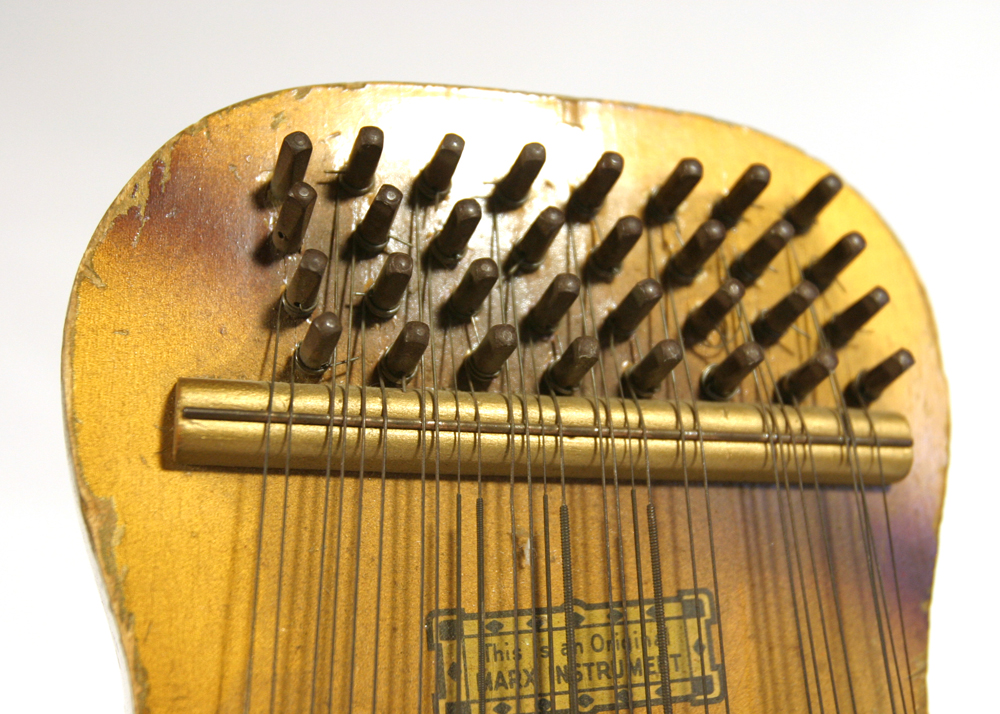 Vintage Marxochime Colony Violinuke EBTH