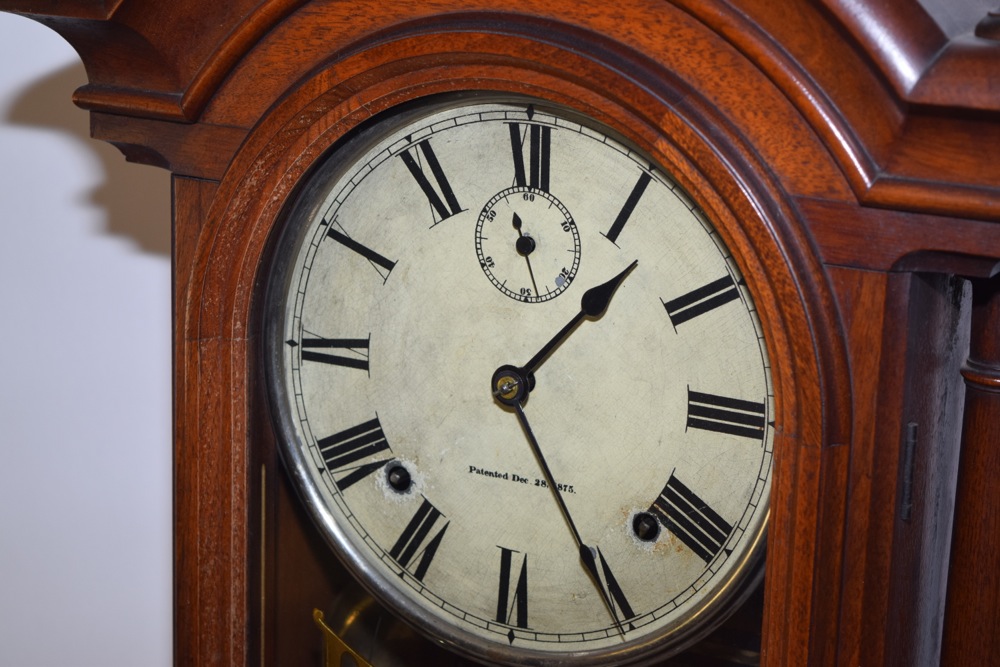 Antique Fashion Southern Calendar Clock Company Mantel Clock EBTH