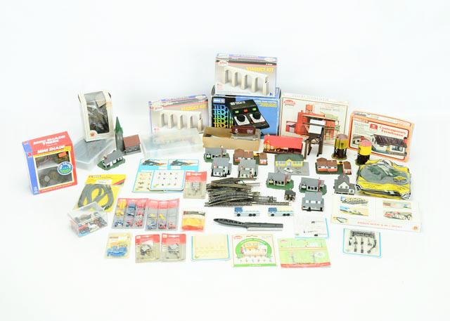 n scale train supplies