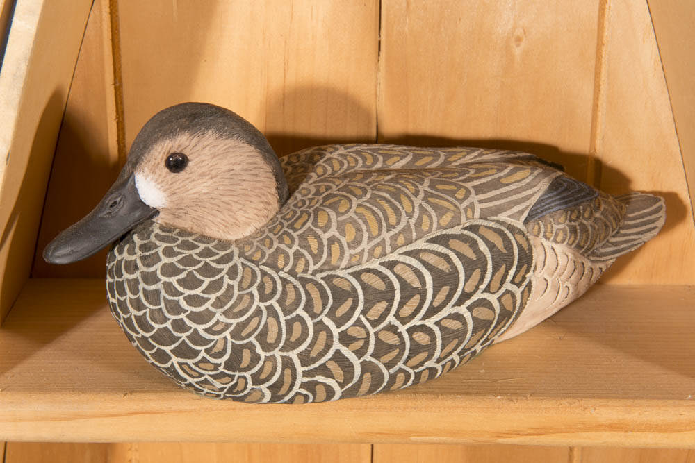 Ducks Unlimited Canoe Shelf and Duck Decoys EBTH