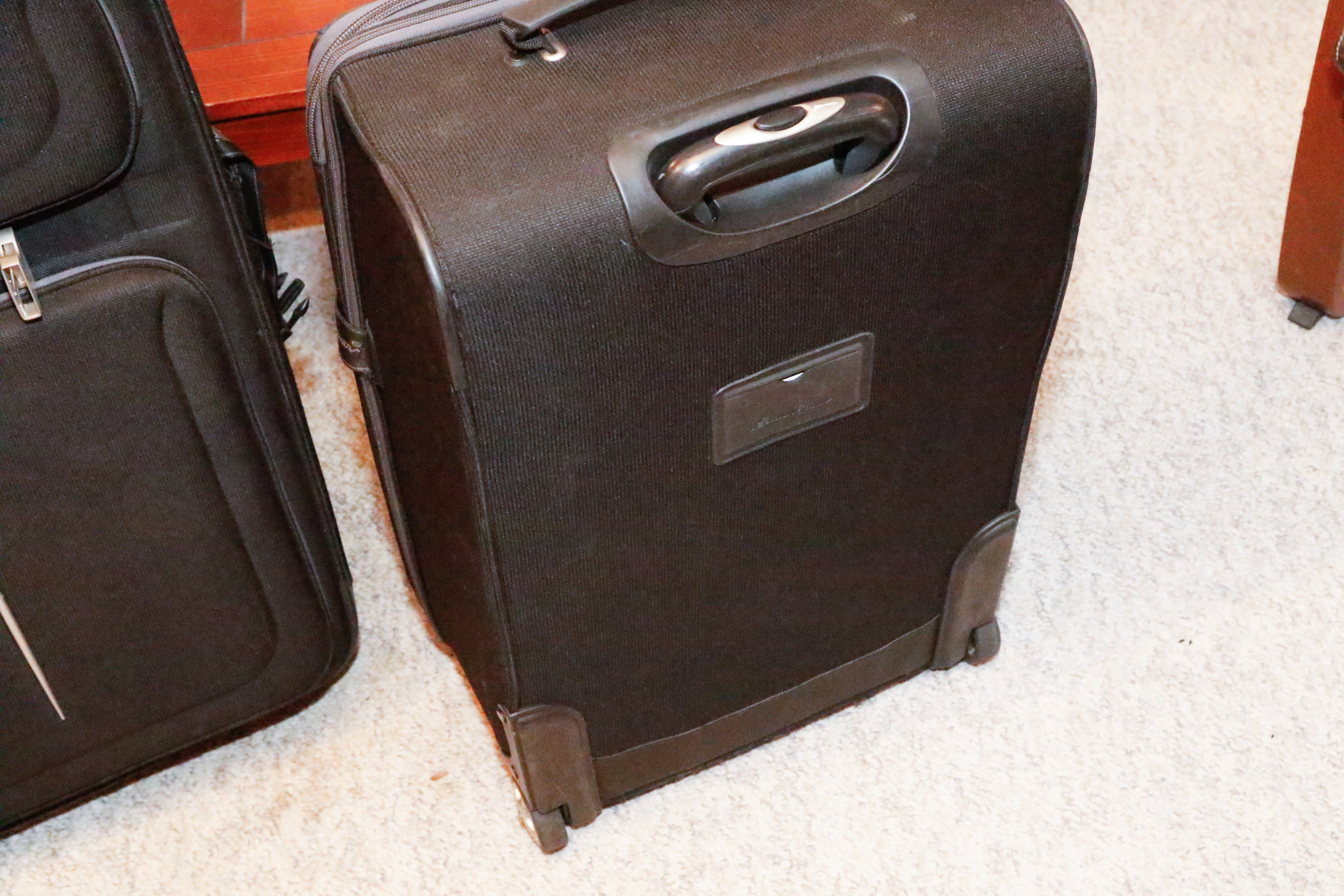 TwoPiece Eddie Bauer Luggage Set EBTH