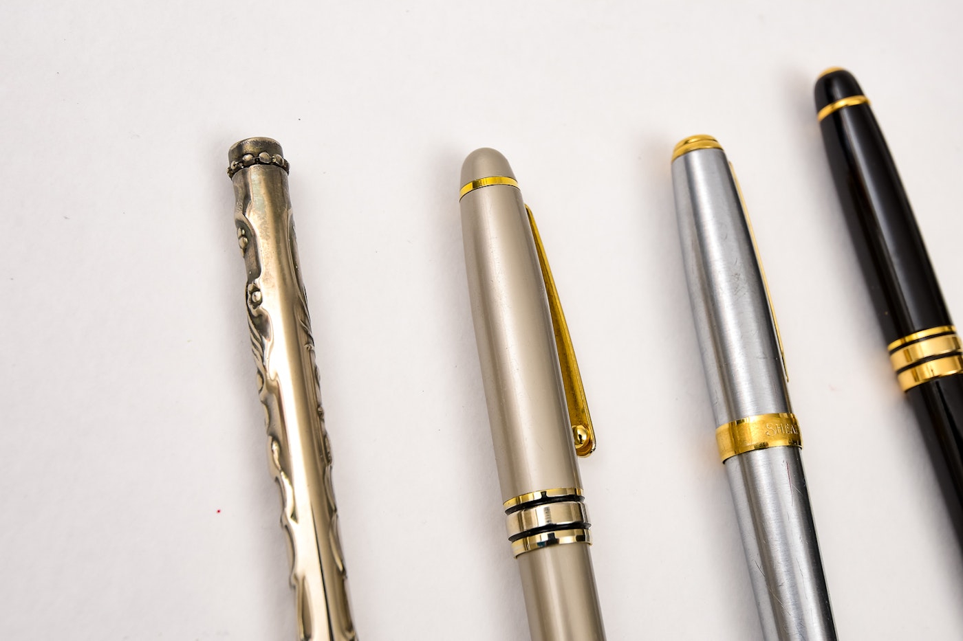 Collection of Writing Pens : EBTH Collection of Writing Pens : EBTH