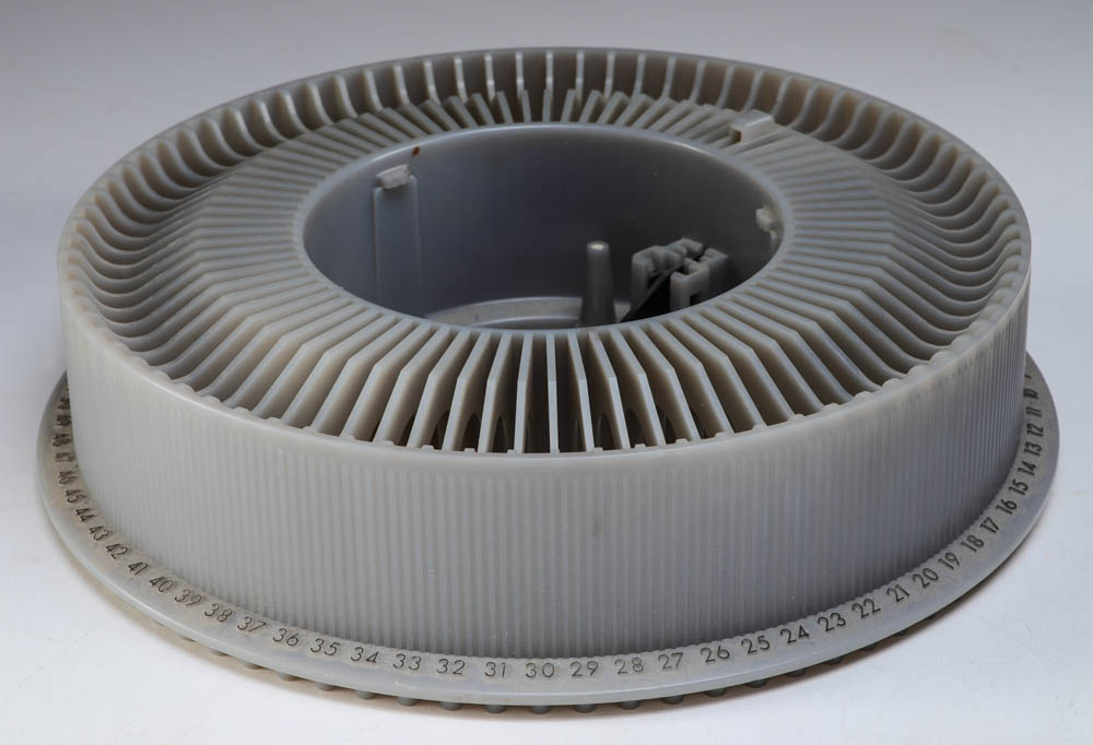 Vintage Kodak Carousel 750H Slide Projector EBTH