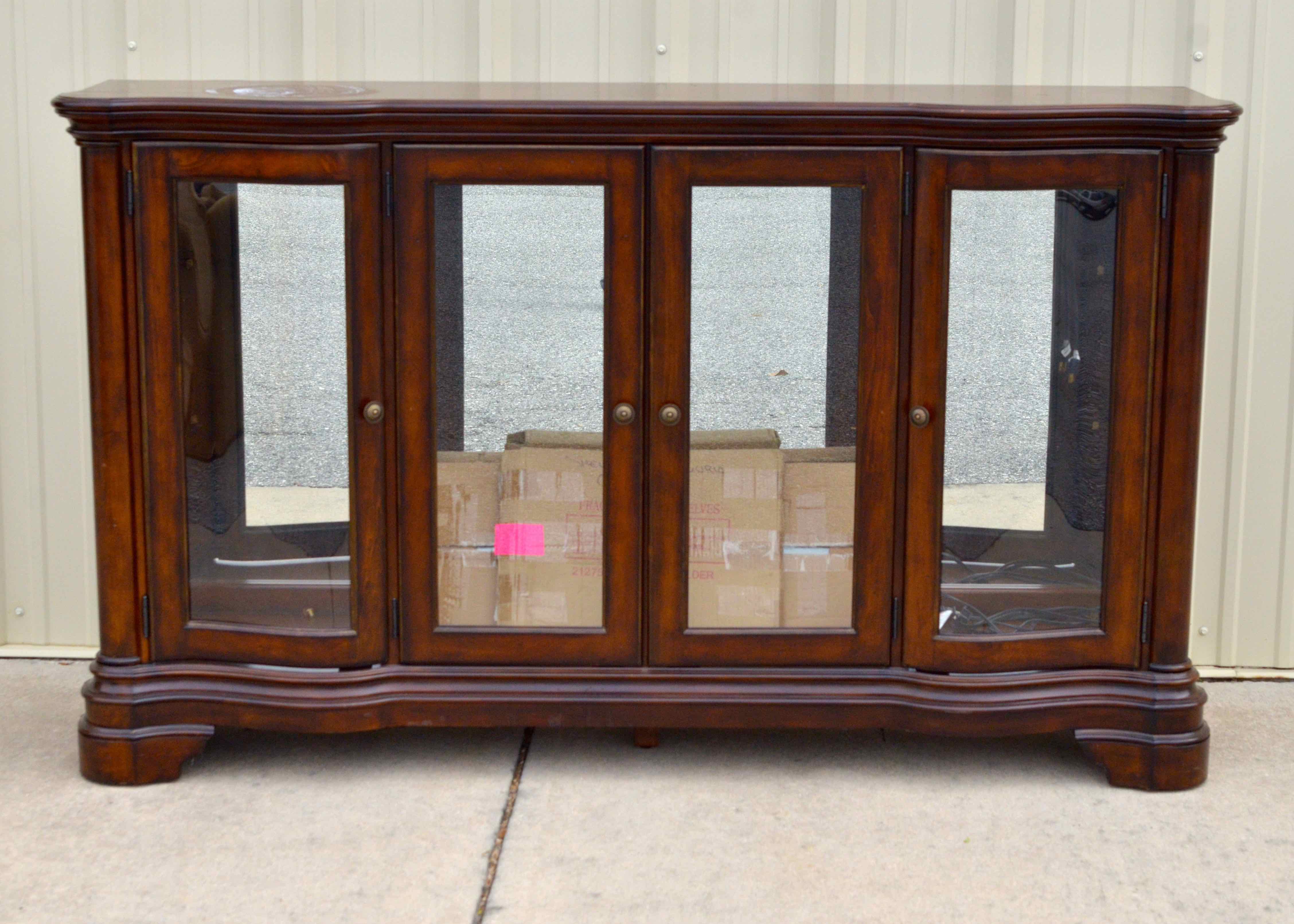 Pulaski Old World Console Curio Cabinet Ebth