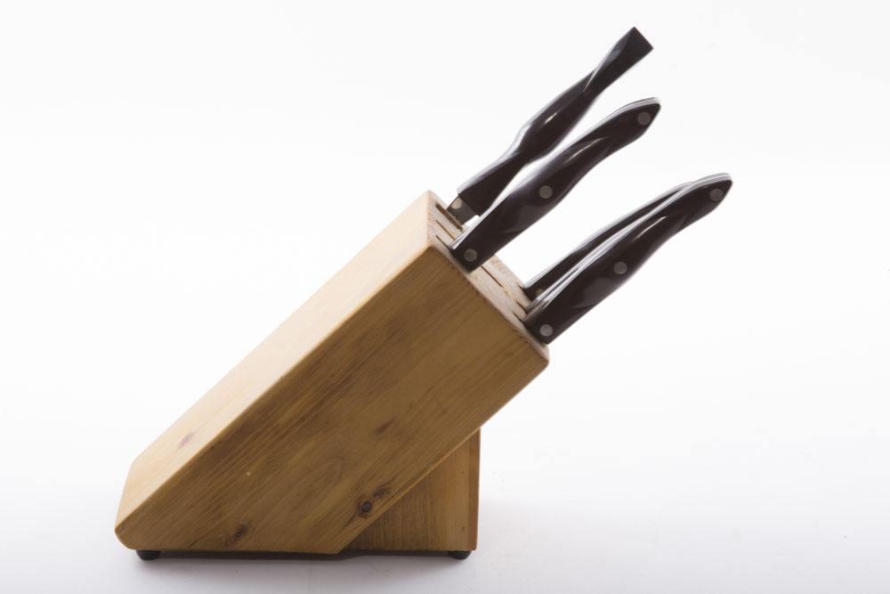 Oster Electric Carving Knife and Cutco Wood Block Knife Set EBTH