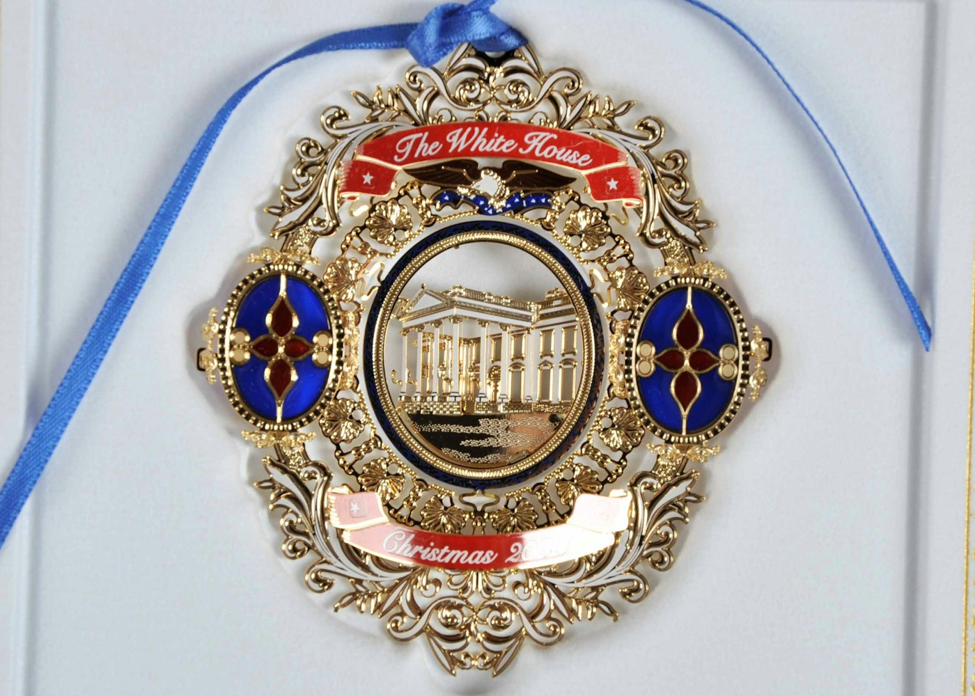 Collection of &quot;The White House Association&quot; Christmas Ornaments : EBTH
