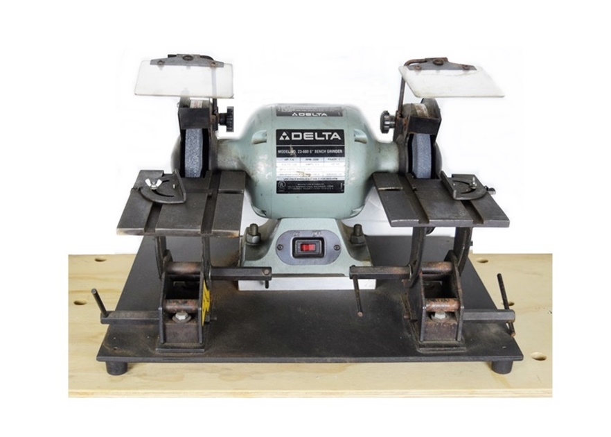 Delta 6 Bench Grinder With 2 Glendo Grind R Tables Model B70 Ebth