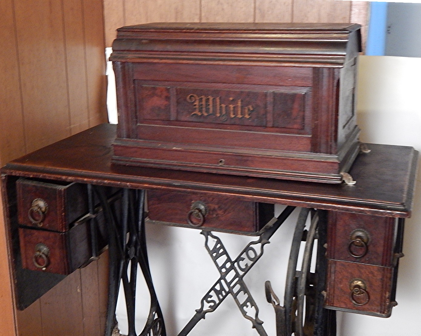 Antique White Sewing Machine and Stand EBTH