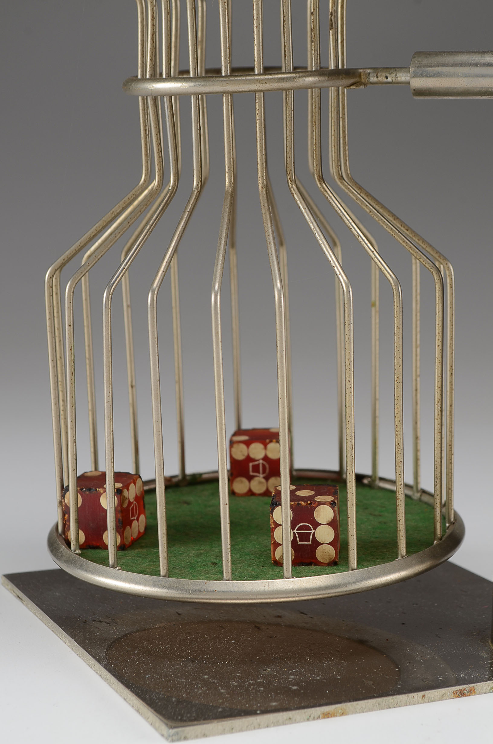 ChuckALuck Dice Cage Flipper EBTH