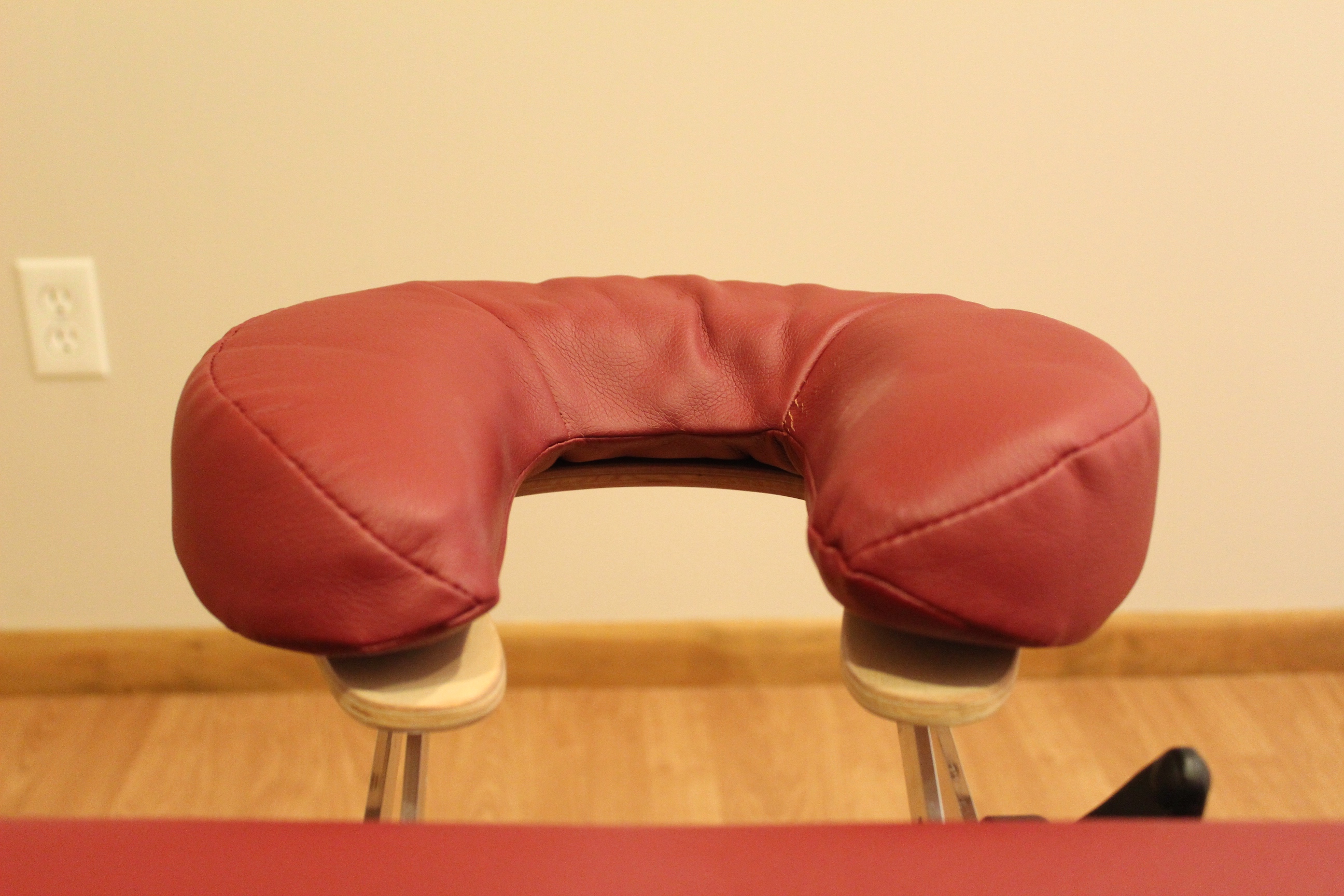 FitMaster Portable Massage Table EBTH