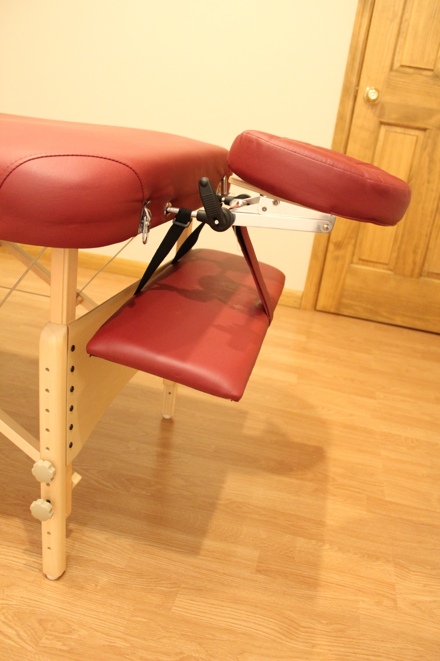 FitMaster Portable Massage Table EBTH
